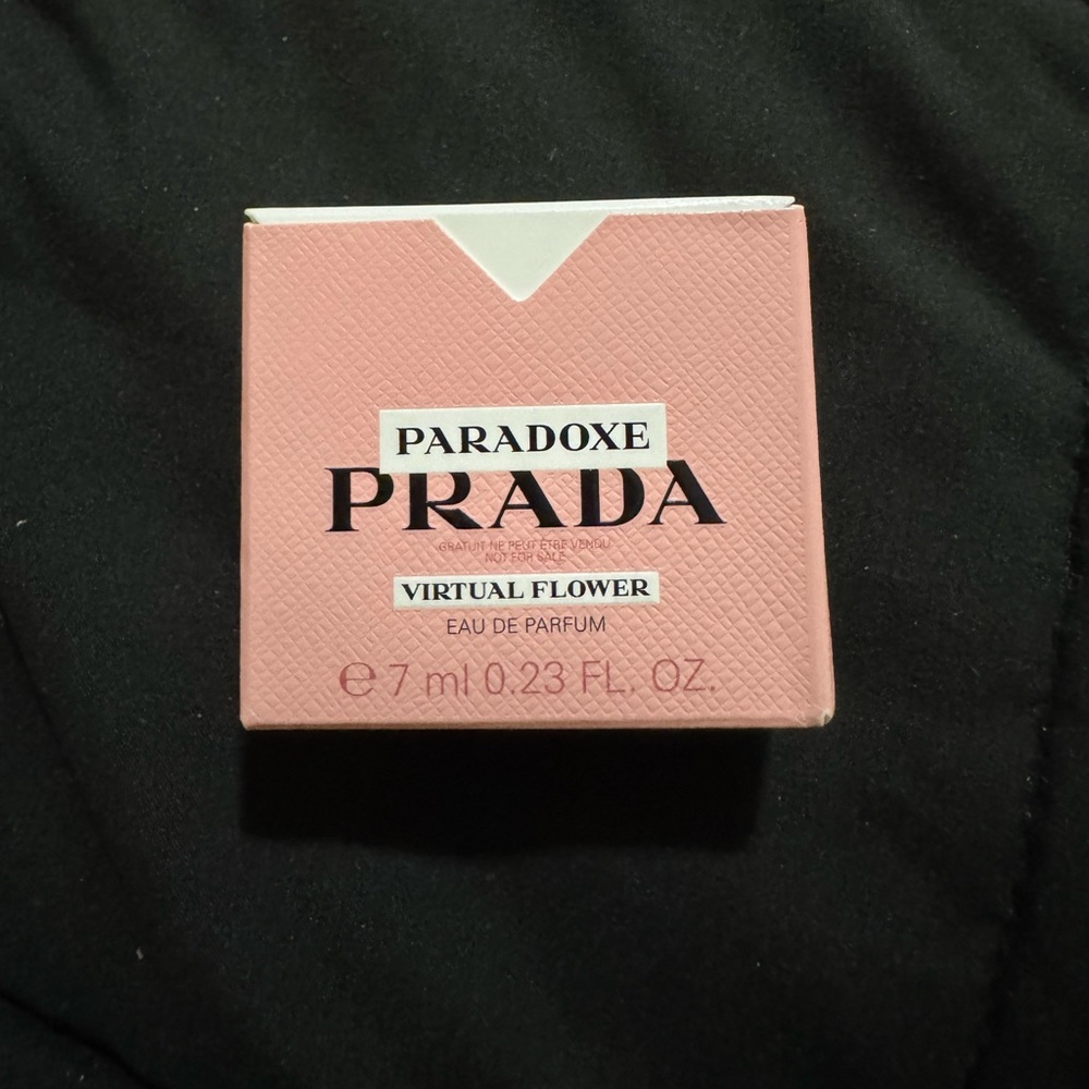 PRADA “PARADOXE : VIRTUAL FLOWERS” WOMENS FRAGRANCE SAMPLE NEW RELEASE Vial